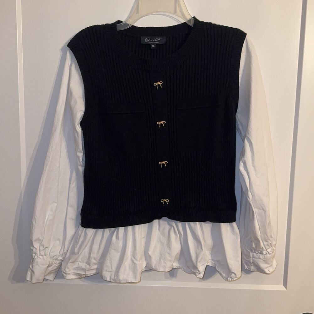 On Twelfth Blouse Sz XL Black White Colorblock Knit Vest Ruffle Hem Top Preppy